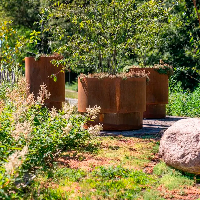 Avara Corten-istutusastia