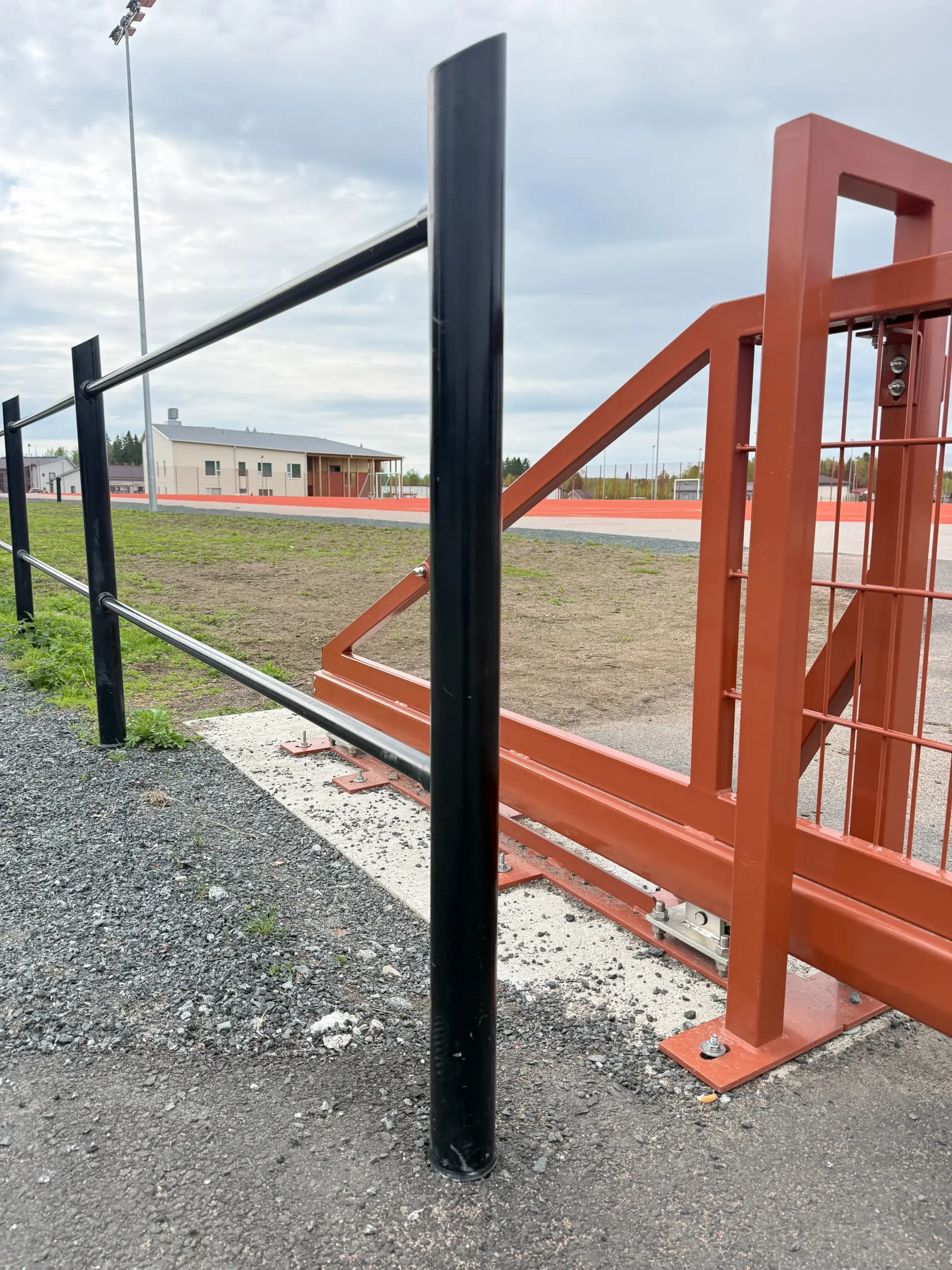 Haveno Pyöreä teräsaitatolppa erikoismitta H1200 mm, Ylöjärvi